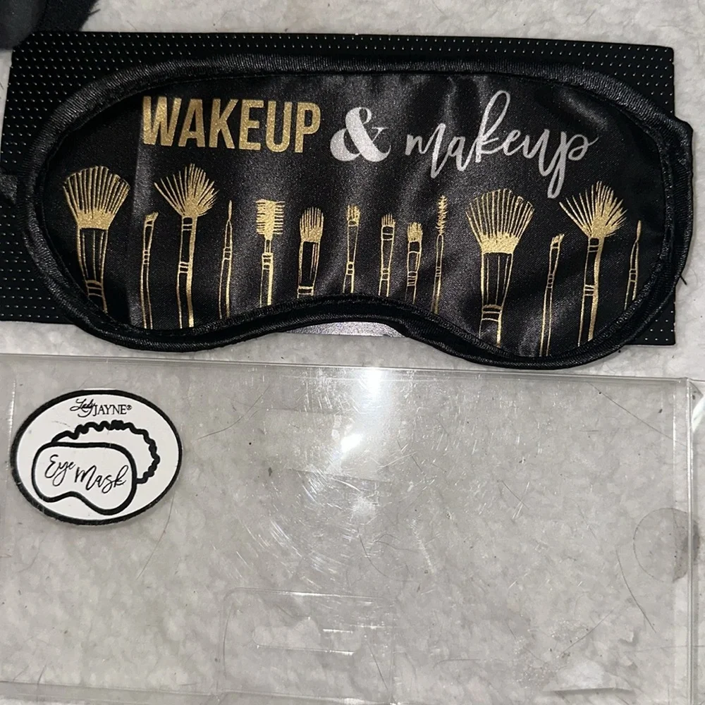 Sleep Mask Makeup & Wakeup NWT NEW